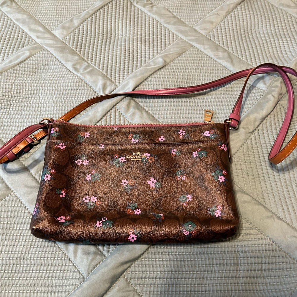 Coach crossbody